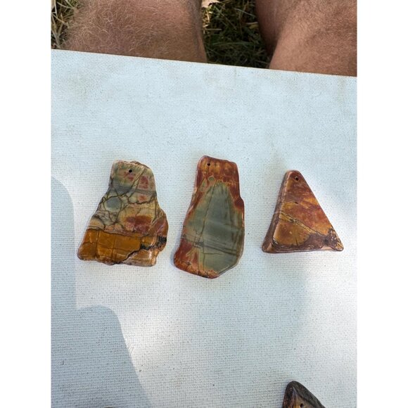 10 Pieces - Large natural Jasper Drilled Stones for Pendant - Picture 7 of 9